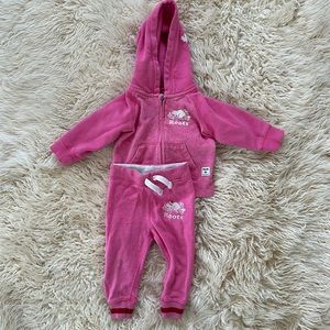 Roots baby hoodie and jogger set M 6-12 M